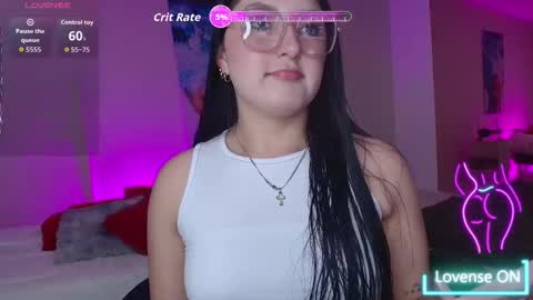 Snapshot of celesteeeuph chatting on 11.11.25 celesteeeuph online show from 11.11.25