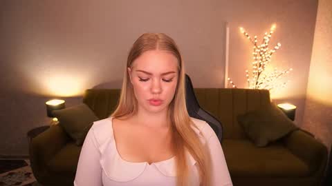 celestenoirr online show from 09.25.25