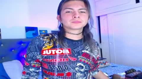 I am Valentinn online show from 04.06.26