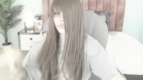 Snapshot of celestica_rose chatting on 07.17.26 Celestica online show from 07.17.26