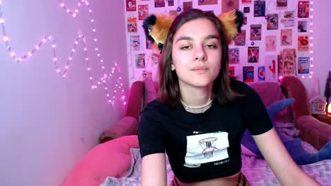 Snapshot of celine_dionn chatting on 12.13.24 Celine online show from 12.13.24