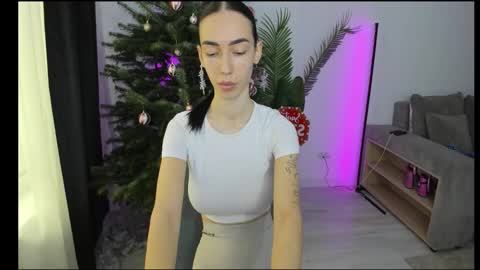 Snapshot of celine_roxelle chatting on 11.18.25 Celine Roxelle online show from 11.18.25