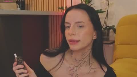 Livia online show from 06.13.26
