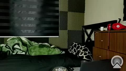 Snapshot of cezar46 chatting on 01.02.25 cezar online show from 01.02.25