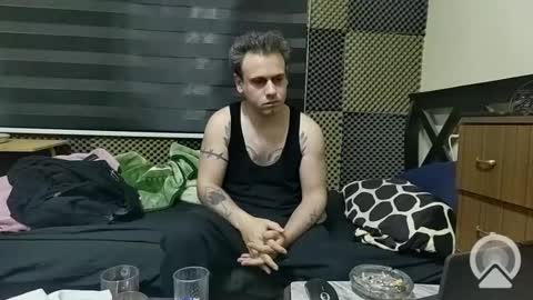 Snapshot of cezar46 chatting on 01.28.25 cezar online show from 01.28.25