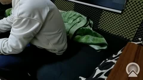 Snapshot of cezar46 chatting on 02.11.25 cezar online show from 02.11.25