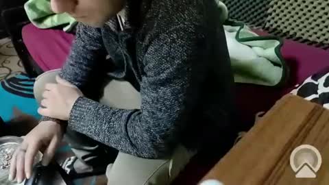 Snapshot of cezar46 chatting on 03.04.25 cezar online show from 03.04.25