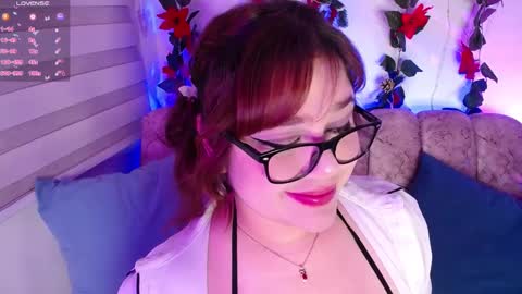 Snapshot of chaarlotte_1 chatting on 01.05.25 charlotte online show from 01.05.25