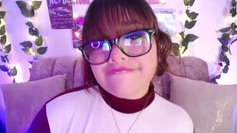 Snapshot of chaarlotte_1 chatting on 09.14.25 charlotte online show from 09.14.25