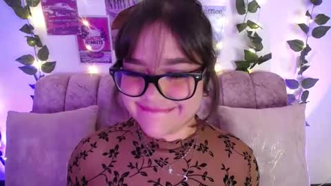 Snapshot of chaarlotte_1 chatting on 02.10.26 charlotte online show from 02.10.26