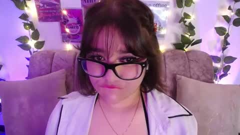 Snapshot of chaarlotte_1 chatting on 02.20.26 charlotte online show from 02.20.26