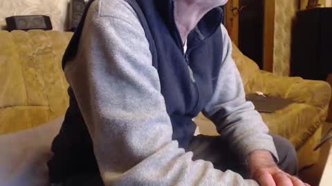 Snapshot of chacoa chatting on 11.18.25 chacoa online show from 11.18.25