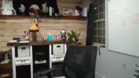 chadmichaell online show from 11.17.25