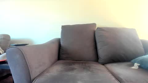 Lydong online show from 10.31.25