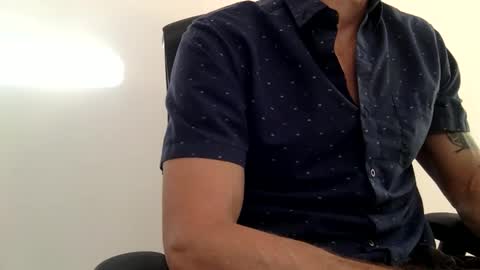 Snapshot of chagaschoo chatting on 11.06.25 Chags online show from 11.06.25