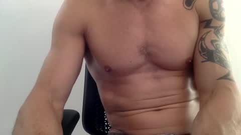 Snapshot of chagaschoo chatting on 11.26.25 Chags online show from 11.26.25