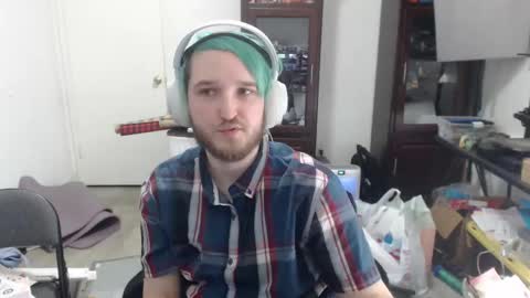 Chain Kink online show from 12.23.24