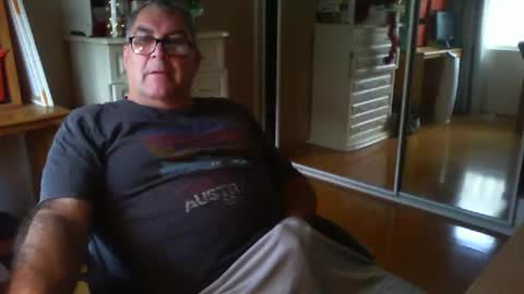 Chalky online show from 09.12.25