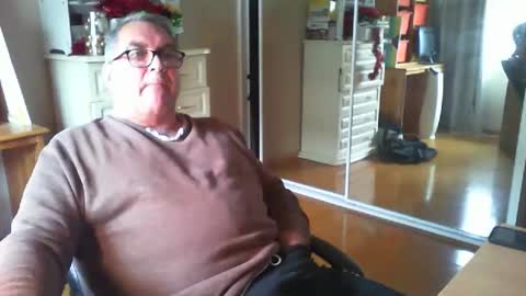 Chalky online show from 09.15.25