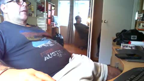 Chalky online show from 10.28.25