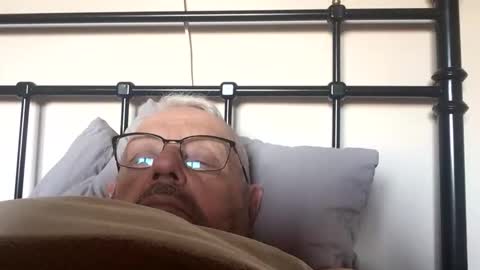 Snapshot of challe53 chatting on 04.04.26 challe online show from 04.04.26