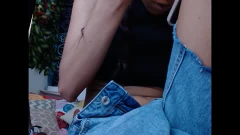 Snapshot of chaneel_ chatting on 12.22.24 Chanel M. online show from 12.22.24