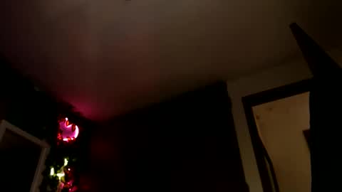 Snapshot of chaneel_ chatting on 09.23.25 Chanel M. online show from 09.23.25