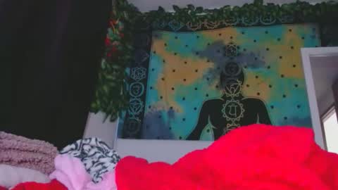 Snapshot of chaneel_ chatting on 11.28.25 Chanel M. online show from 11.28.25