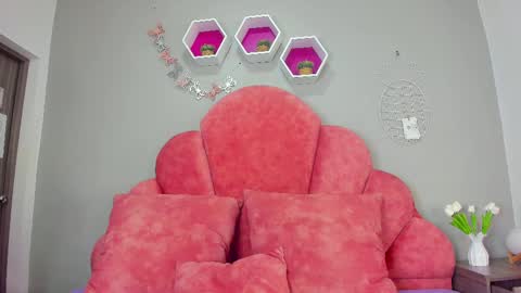 Snapshot of chaneladamss_ chatting on 03.01.25 C H A N E L online show from 03.01.25