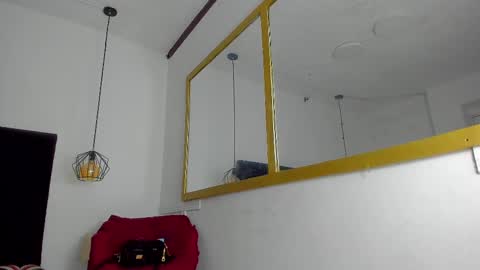 chanellejohnson_ online show from 02.13.25