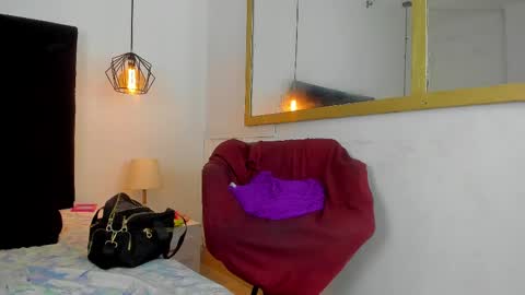 chanellejohnson_ online show from 02.17.25