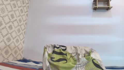 Raquel  online show from 02.26.25