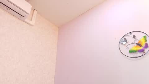 Raquel  online show from 10.02.25