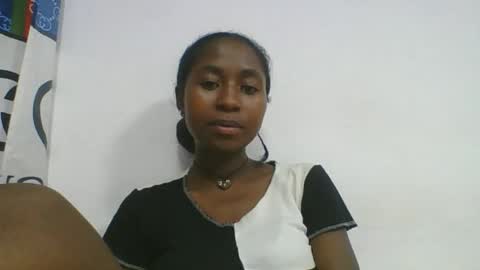 Snapshot of chantale483461 chatting on 03.09.26 chantale483461 online show from 03.09.26