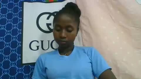 Snapshot of chantale483461 chatting on 03.12.26 chantale483461 online show from 03.12.26