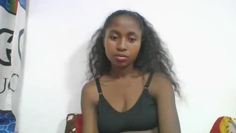 Snapshot of chantale483461 chatting on 03.21.26 chantale483461 online show from 03.21.26