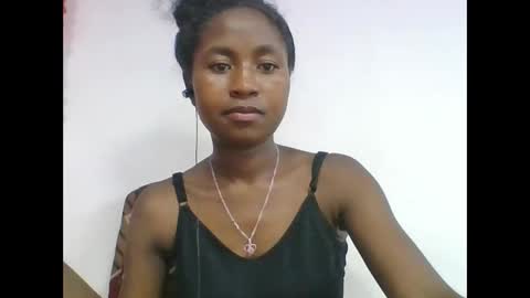 chantale483461 online show from 04.19.26
