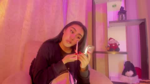 Snapshot of chantall_valkoba chatting on 12.07.24 Chantall online show from 12.07.24