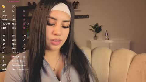 Snapshot of chantall_valkoba chatting on 09.26.25 Chantall online show from 09.26.25