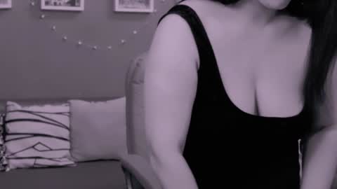 The Queen online show from 12.29.24