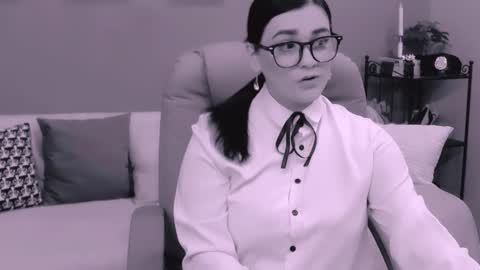 The Queen online show from 02.23.25