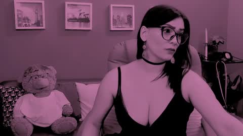 The Queen online show from 03.30.26