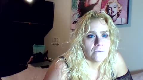 Snapshot of chaosangel33 chatting on 09.17.25 Ms. Behaving online show from 09.17.25