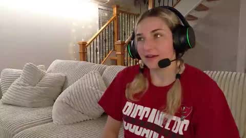 char  online show from 03.03.26