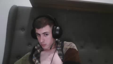 Snapshot of charismaticcharm chatting on 01.17.25 charismaticcharm online show from 01.17.25