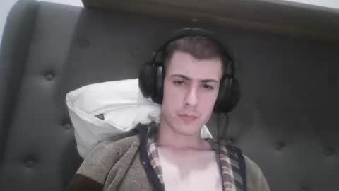 Snapshot of charismaticcharm chatting on 01.18.25 charismaticcharm online show from 01.18.25