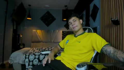 charken_sky_ online show from 06.13.26