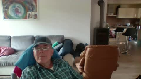 charles6064 online show from 06.11.26