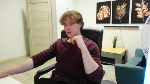 CHARLES DREAMS online show from 11.30.25