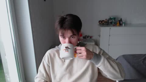 Snapshot of charleshanson69 chatting on 11.28.25 charleshanson69 online show from 11.28.25